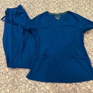 Healing Hands royal blue scrub set